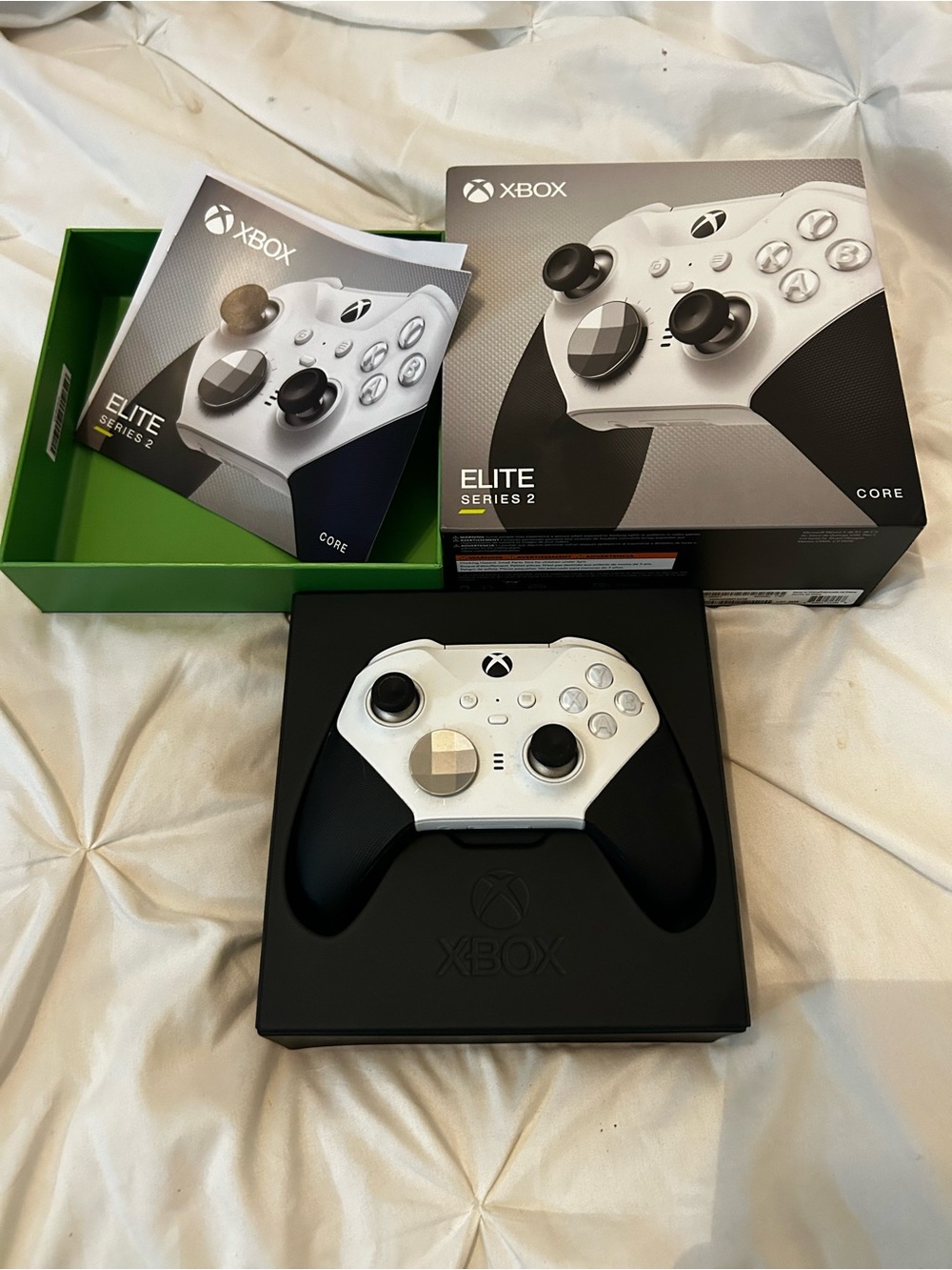 Xbox Elite Series 2 Wireless Controller - White - Picture 2 of 8